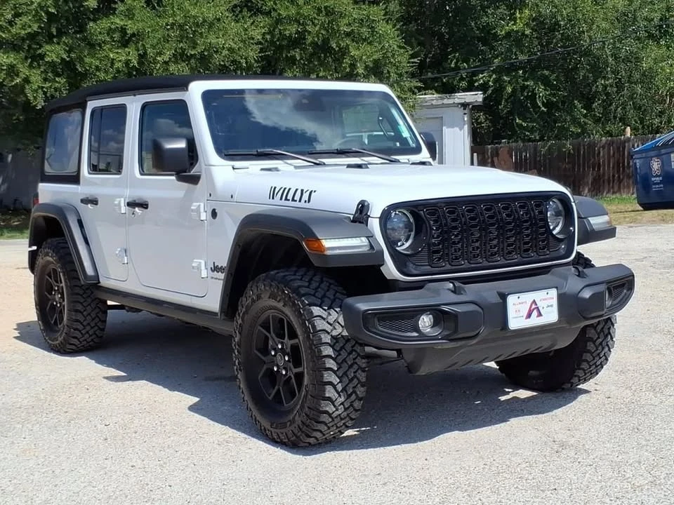 2024 Jeep JL Wrangler - Image 3 of 10