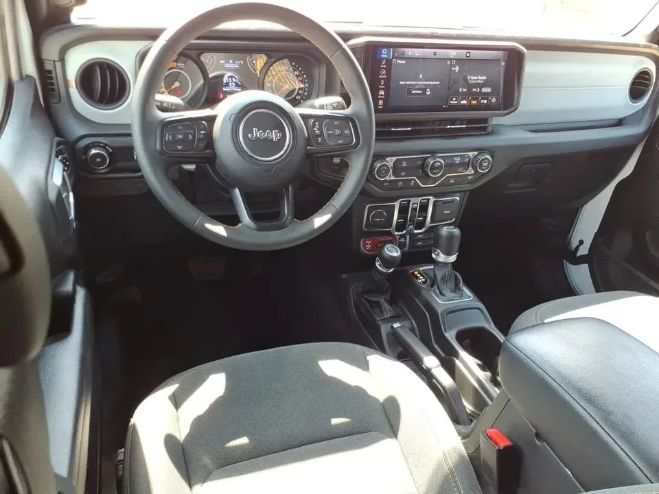 2024 Jeep JL Wrangler - Image 7 of 10