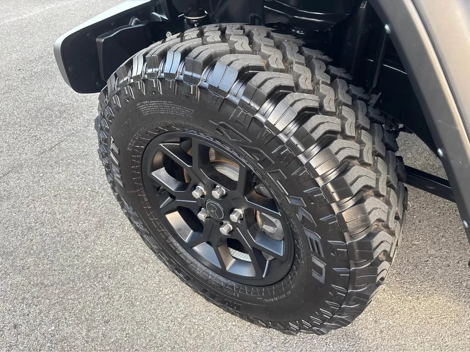 2024 Jeep JL Wrangler - Image 11 of 11