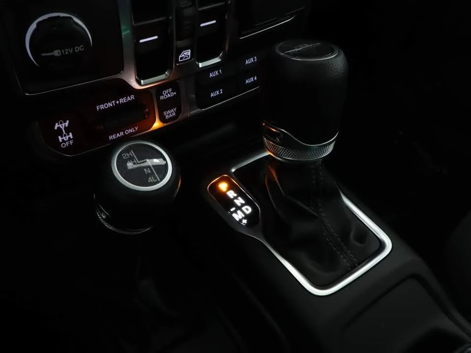 2024 Jeep JT Gladiator - Image 11 of 18