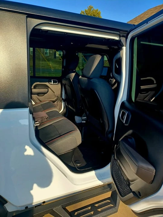 2024 Jeep JT Gladiator - Image 10 of 18
