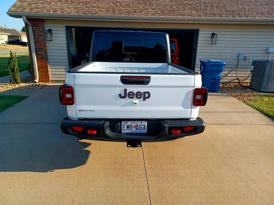 2024 Jeep JT Gladiator - Image 6 of 18