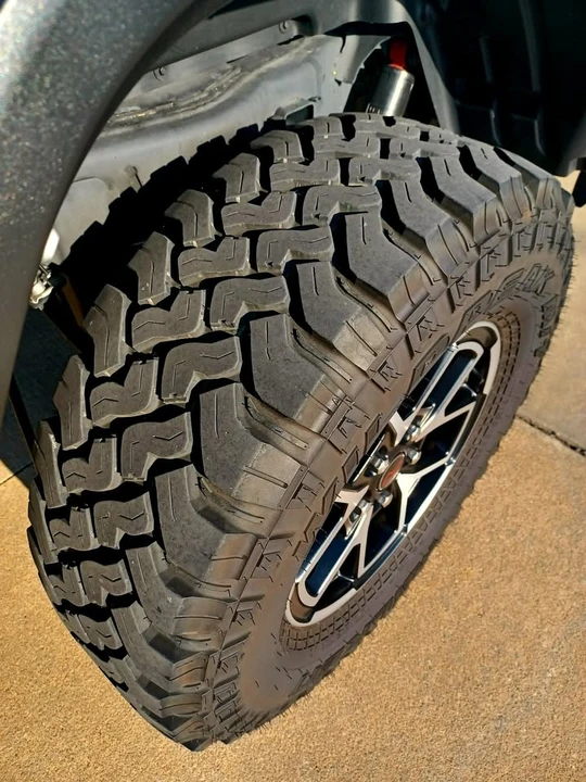 2024 Jeep JT Gladiator - Image 13 of 18