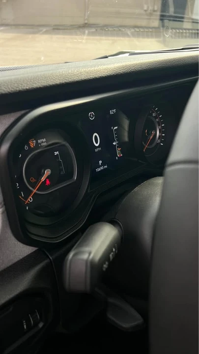 2024 Jeep JT Gladiator - Image 11 of 16