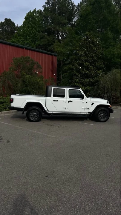 2024 Jeep JT Gladiator - Image 3 of 16