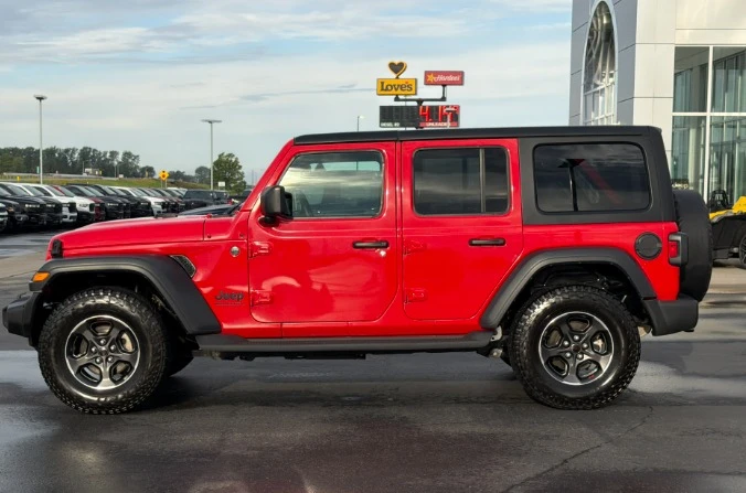 2024 Jeep JL Wrangler - Image 5 of 13