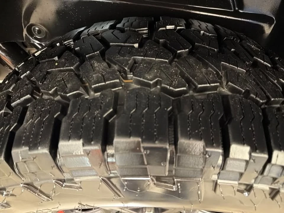 2024 Jeep JL Wrangler - Image 10 of 13