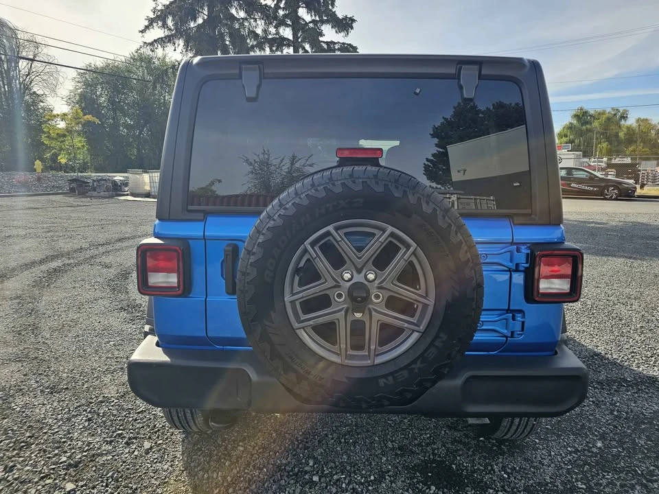 2024 Jeep JL Wrangler - Image 4 of 16