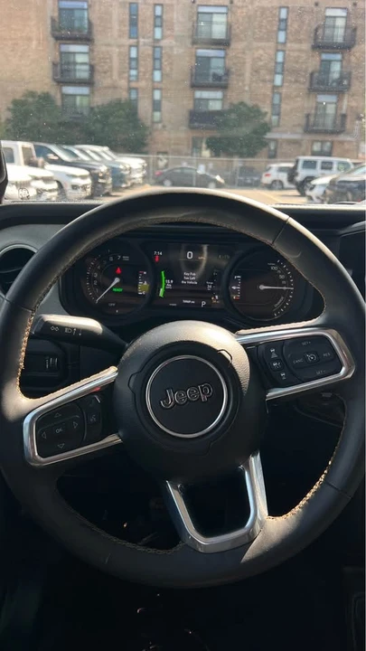 2024 Jeep JL Wrangler - Image 14 of 17