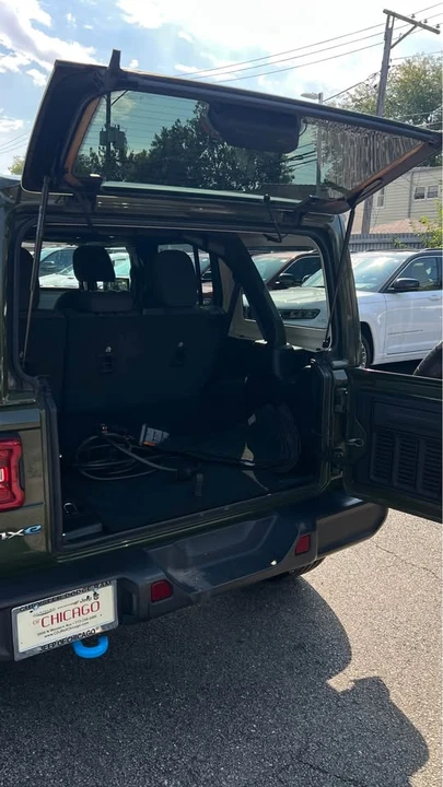 2024 Jeep JL Wrangler - Image 8 of 17
