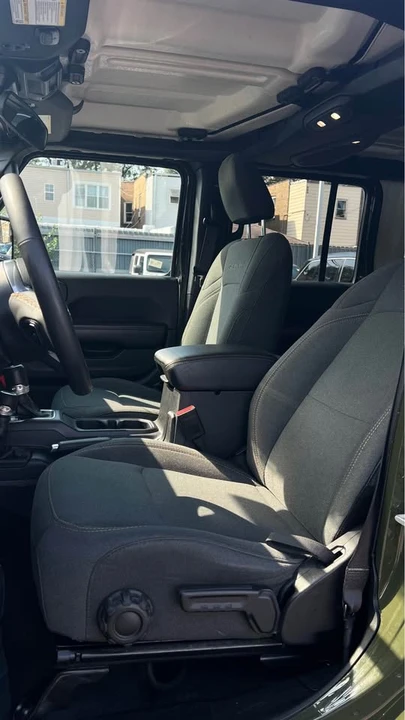 2024 Jeep JL Wrangler - Image 16 of 17