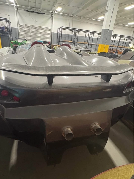 2024 McLaren - Image 11 of 15