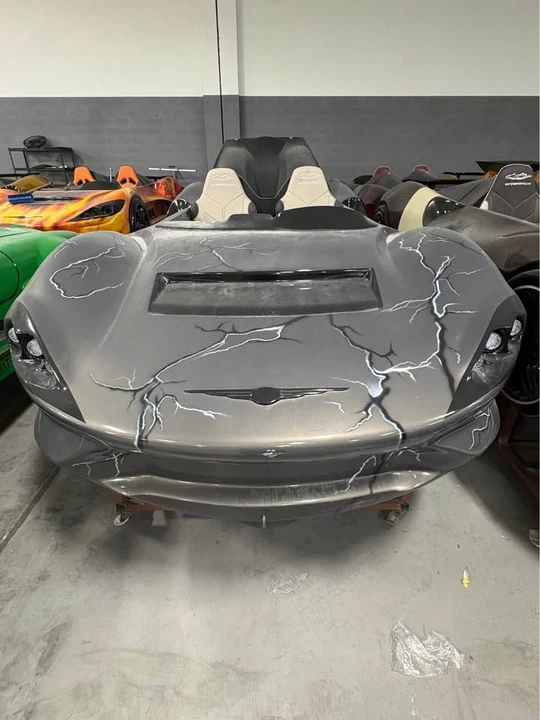 2024 McLaren - Image 15 of 15