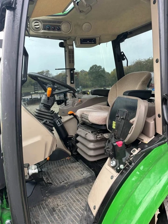 2024 John Deere - Image 4 of 7