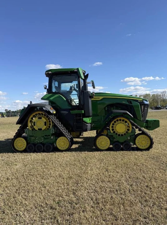 2024 John Deere - Image 5 of 10