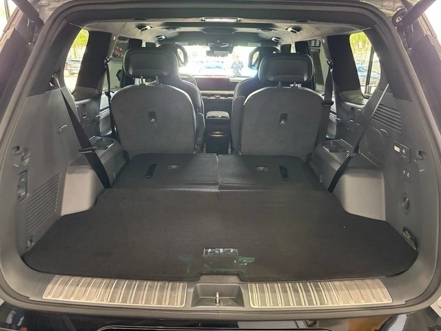 2024 Kia EV9 - Image 14 of 21