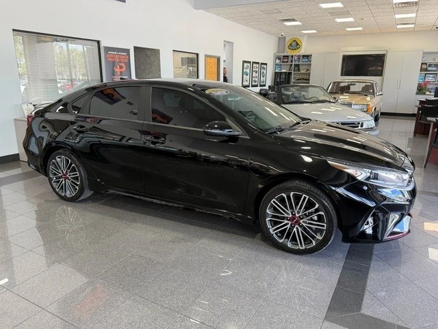2024 Kia Forte - Image 6 of 12