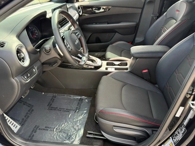 2024 Kia Forte - Image 10 of 12