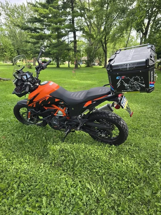 2024 KTM - Image 3 of 4
