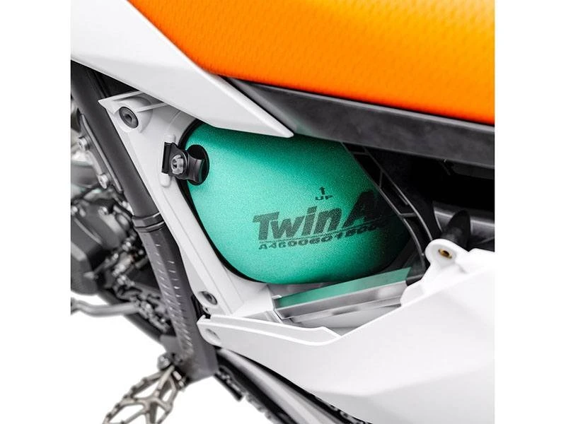 2024 KTM - Image 7 of 18