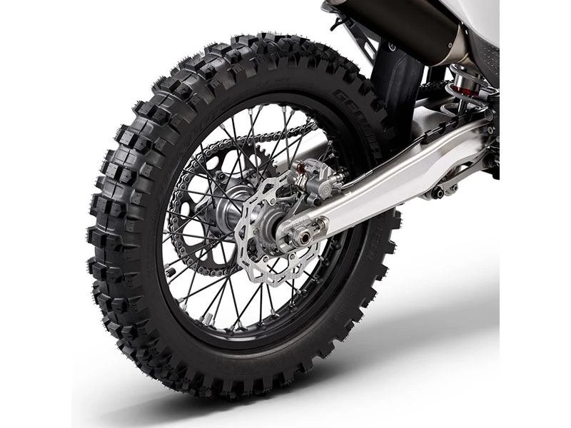 2024 KTM - Image 11 of 18