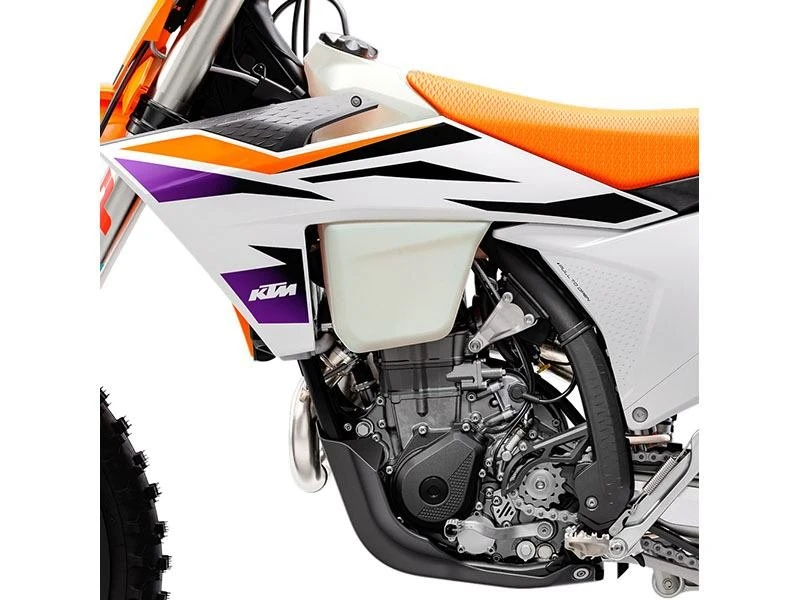 2024 KTM - Image 9 of 18