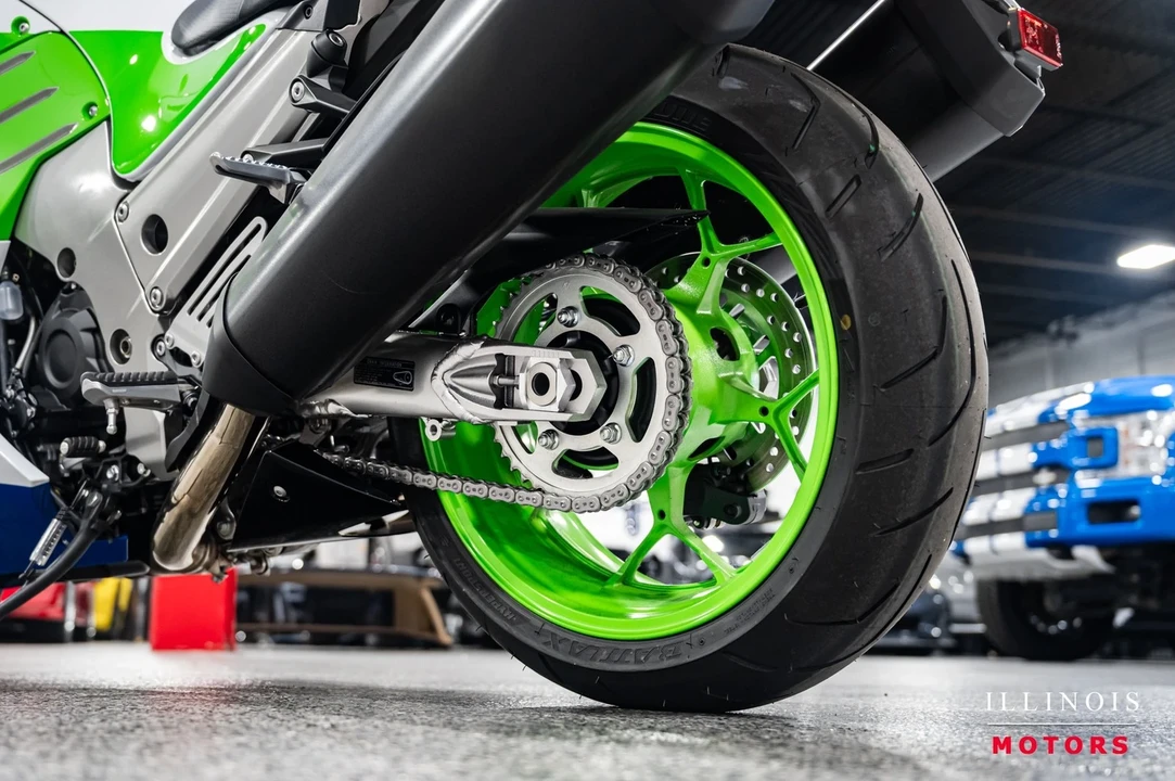 2024 Kawasaki Ninja - Image 19 of 21