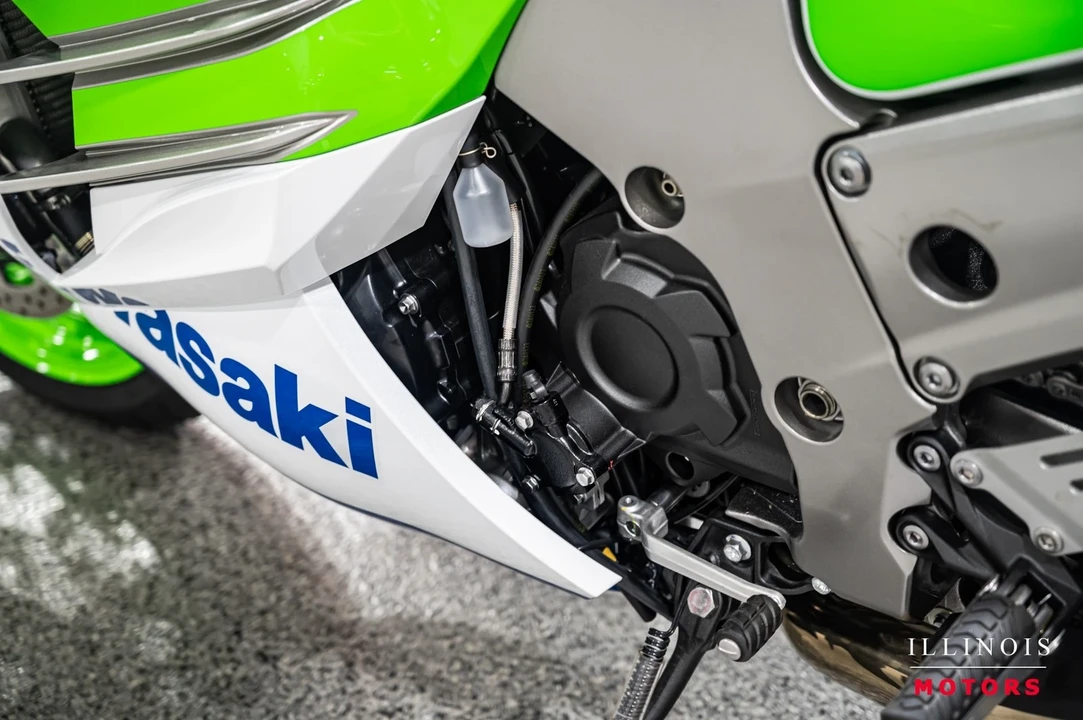 2024 Kawasaki Ninja - Image 16 of 21
