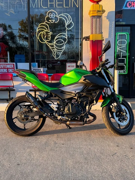 2024 Kawasaki - Image 2 of 13