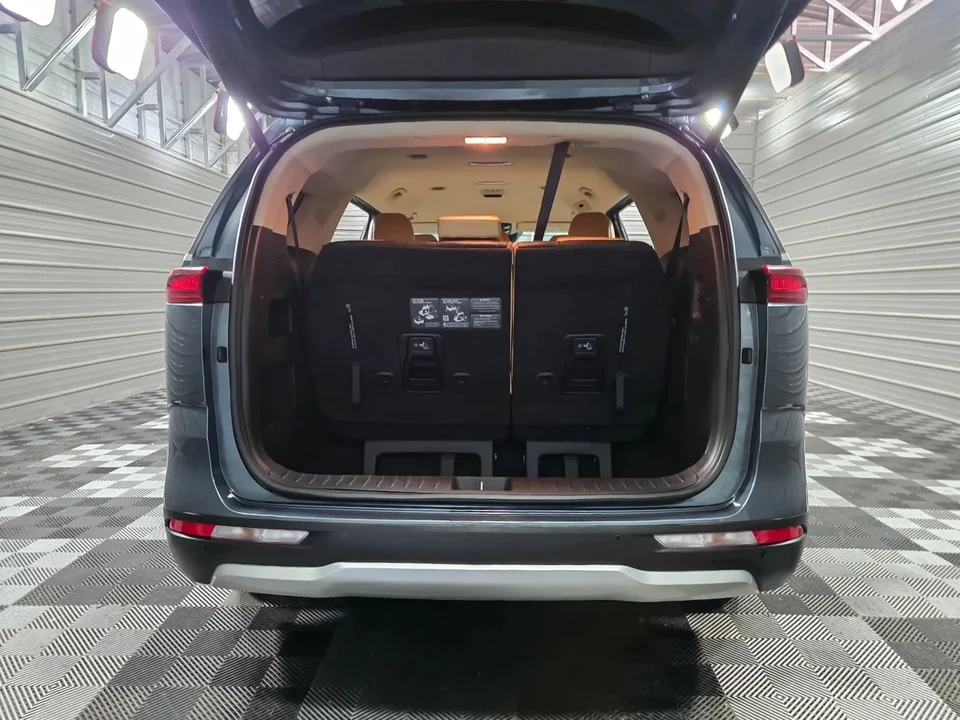 2024 Kia Carnival - Image 10 of 12