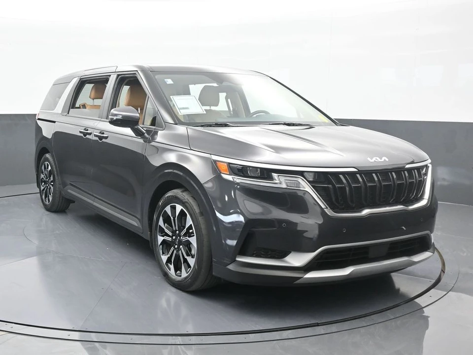 2024 Kia Carnival - Image 9 of 12