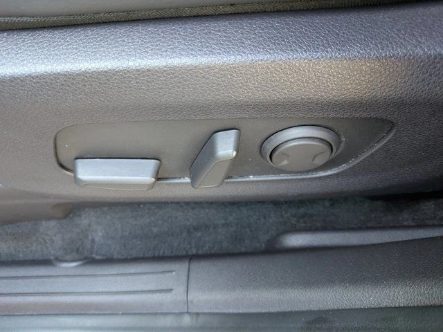 2024 Kia Carnival - Image 20 of 21