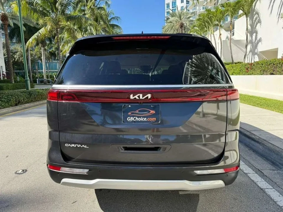 2024 Kia Carnival - Image 7 of 12