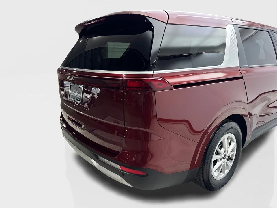 2024 Kia Carnival - Image 18 of 21