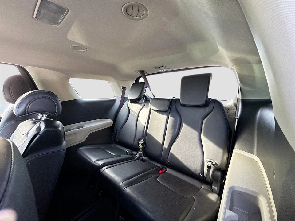 2024 Kia Carnival - Image 11 of 14