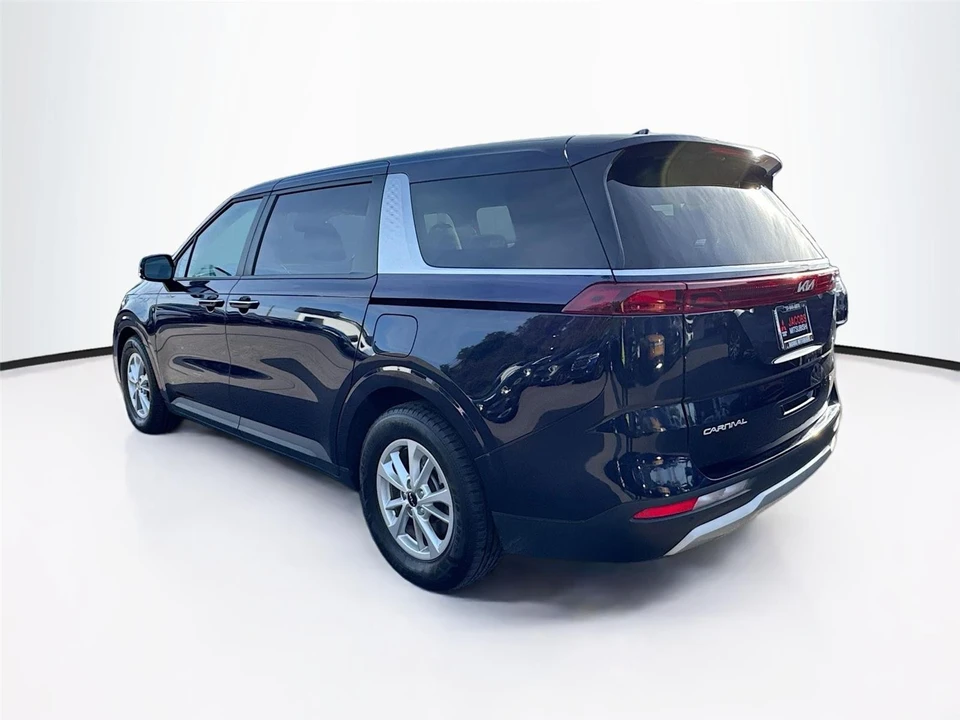 2024 Kia Carnival - Image 5 of 14