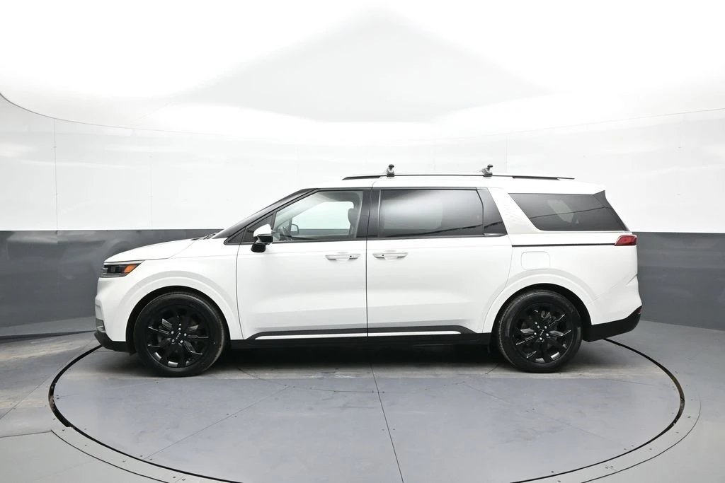 2024 Kia Carnival - Image 9 of 12
