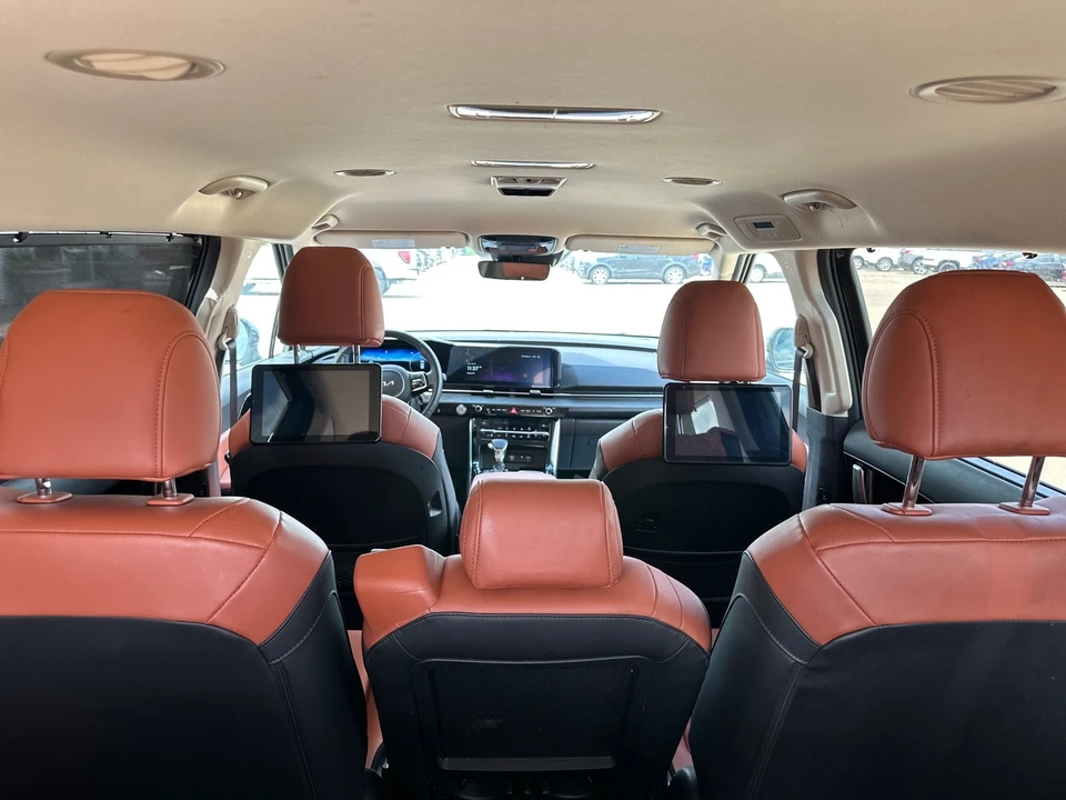 2024 Kia Carnival - Image 12 of 12