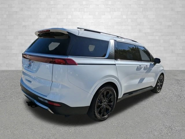 2024 Kia Carnival - Image 2 of 21