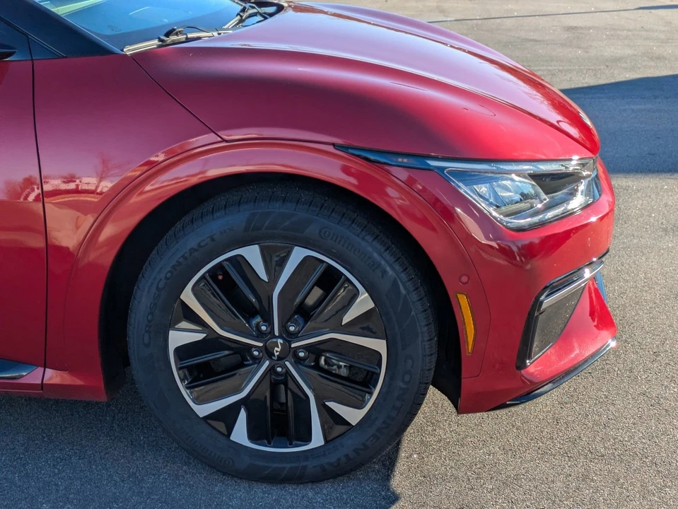 2024 Kia EV6 GT - Image 11 of 12