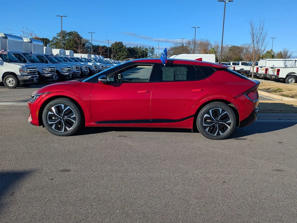 2024 Kia EV6 GT - Image 7 of 21