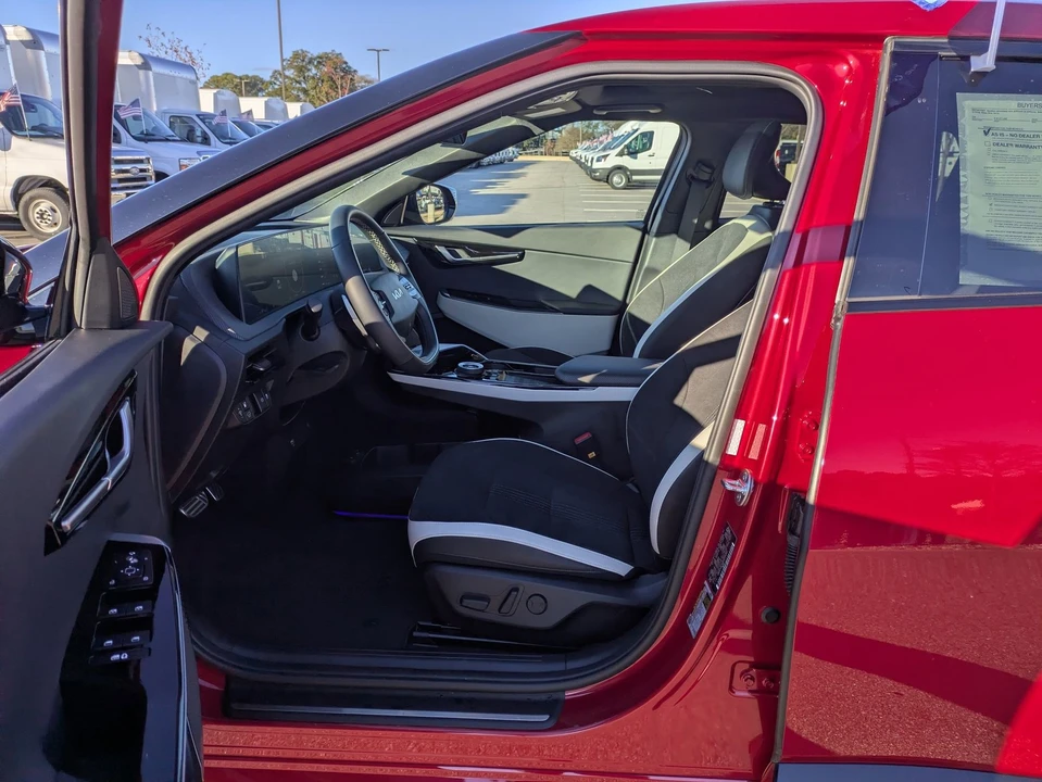 2024 Kia EV6 GT - Image 12 of 21