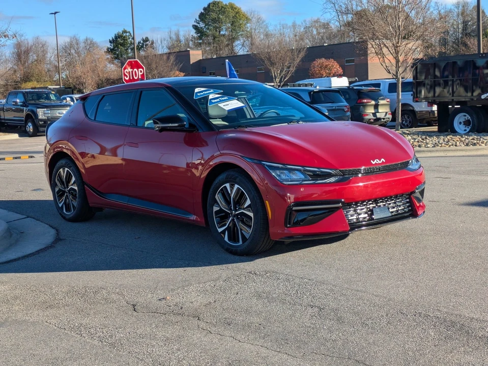 2024 Kia EV6 GT - Image 2 of 12