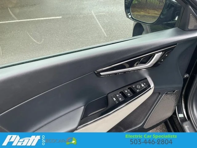 2024 Kia EV6 - Image 18 of 21