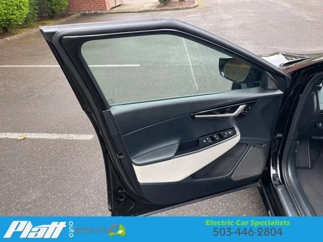 2024 Kia EV6 - Image 19 of 21