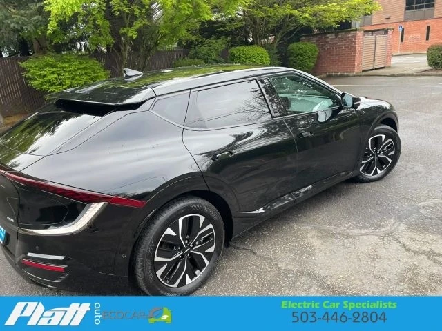 2024 Kia EV6 - Image 10 of 21