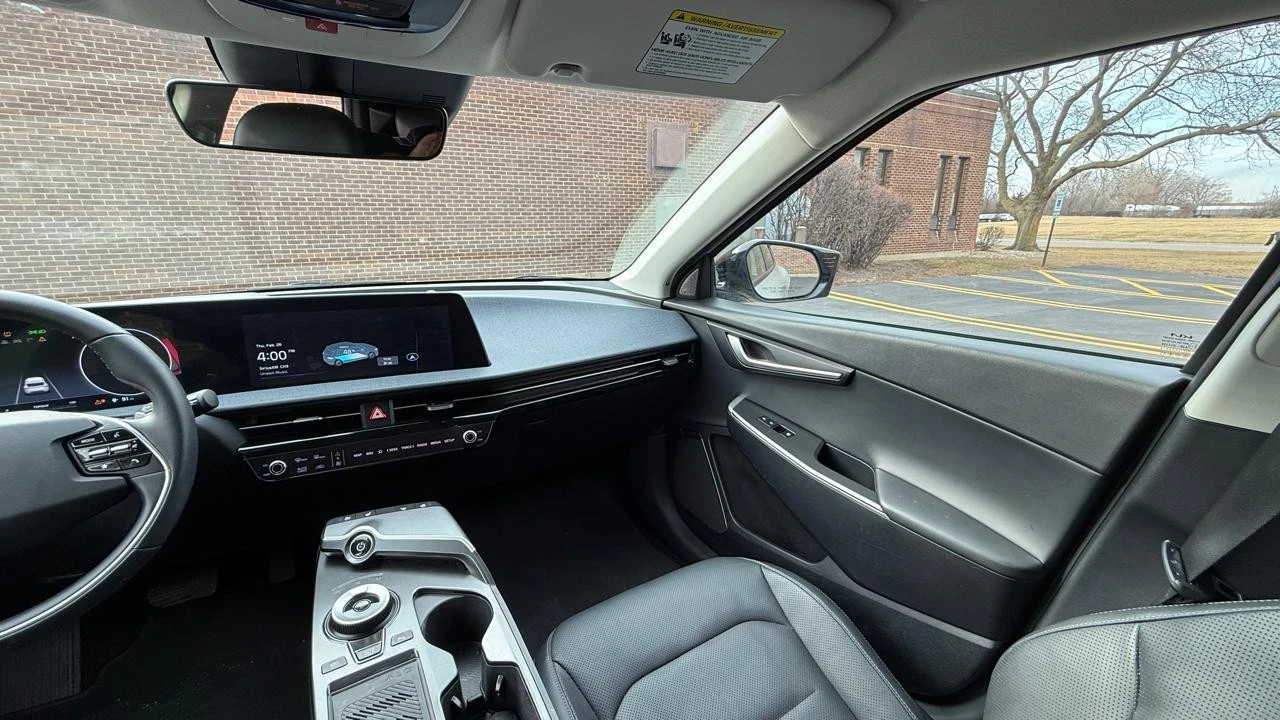 2024 Kia EV6 - Image 18 of 21