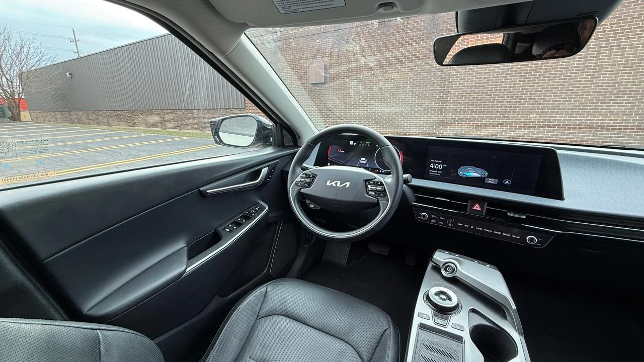 2024 Kia EV6 - Image 12 of 21