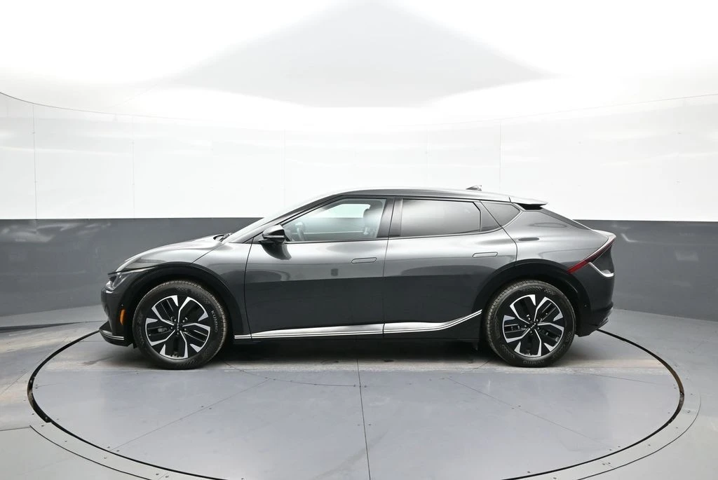 2024 Kia EV6 - Image 9 of 21