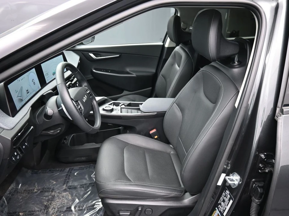 2024 Kia EV6 - Image 19 of 21